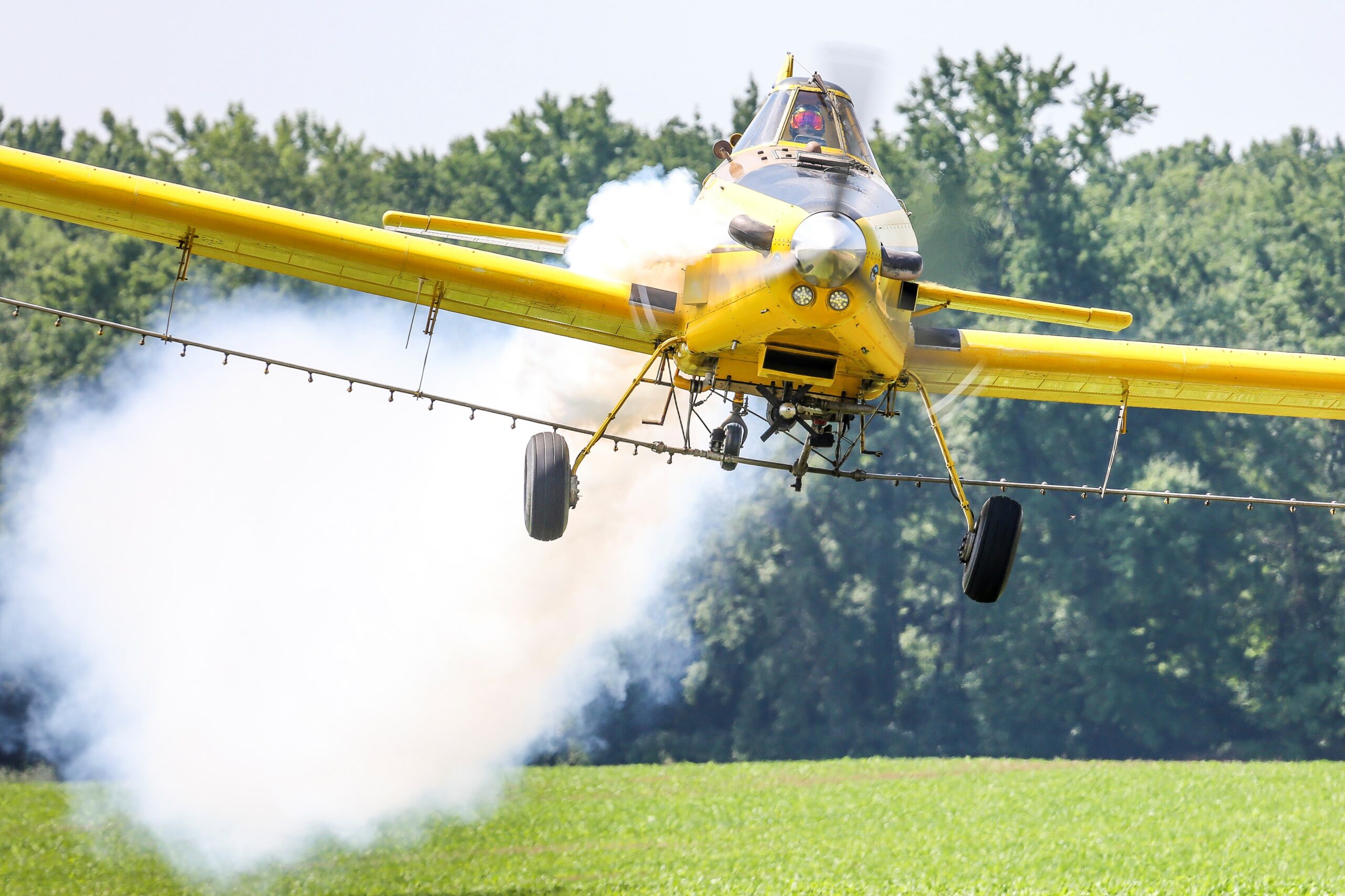 Pilot Runs a Crop-Dusting Business - FLYING Magazine