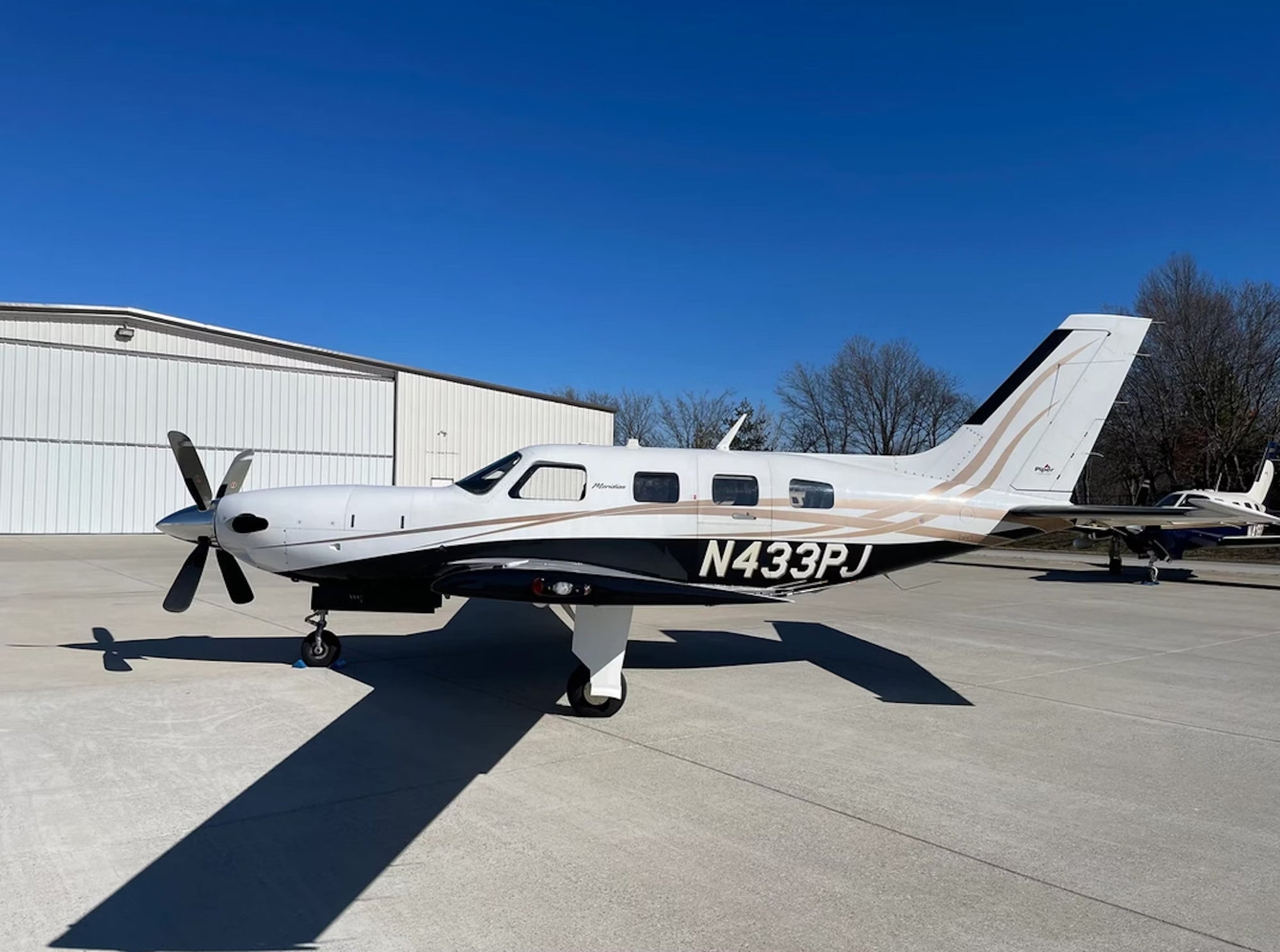 This 2005 Piper PA-46-500TP Malibu Meridian Is an Approachable ...