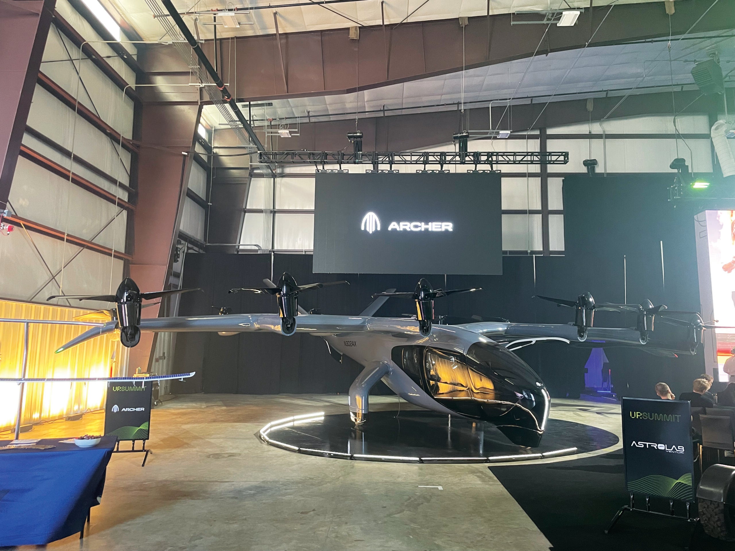 Revolutionizing Aviation at UP.Summit: A Glimpse into the Future of Air Mobility