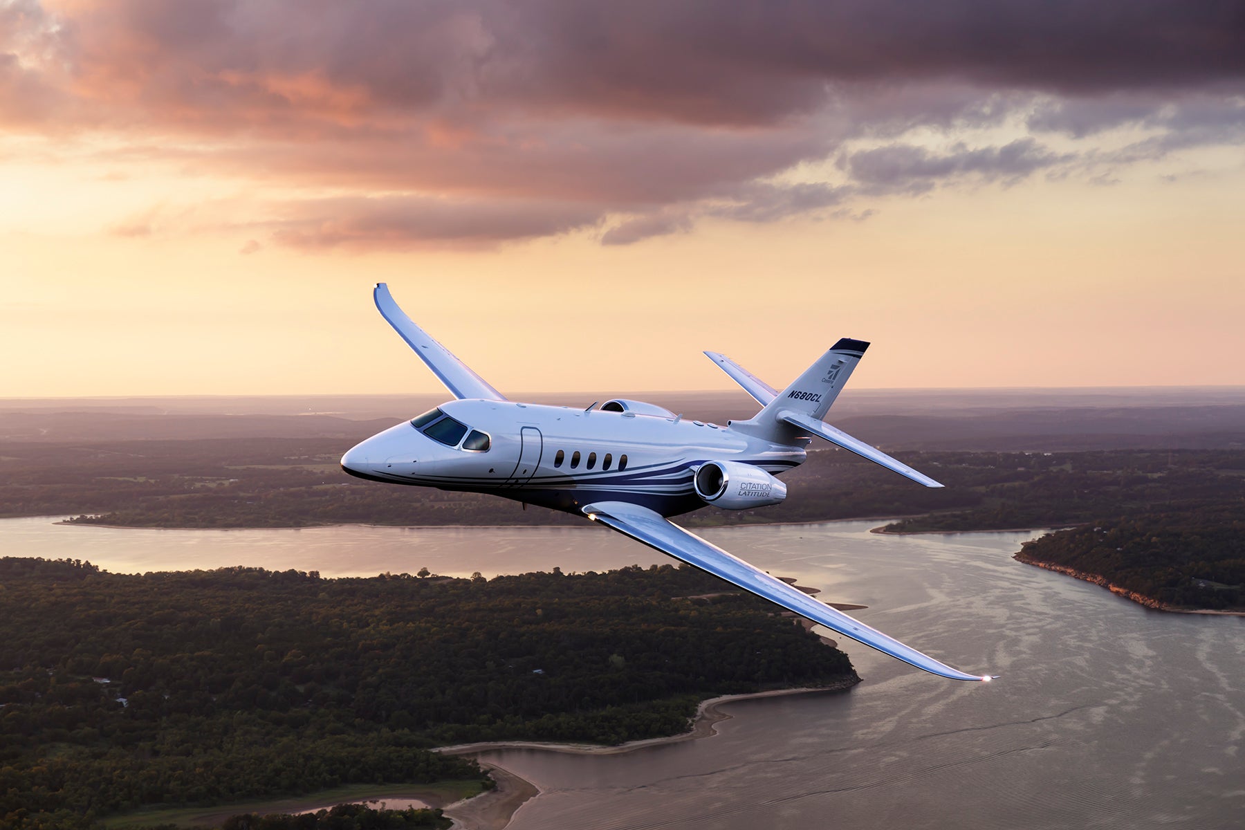 Citation Sovereign+ and Latitude Get Steep Approach Certification ...