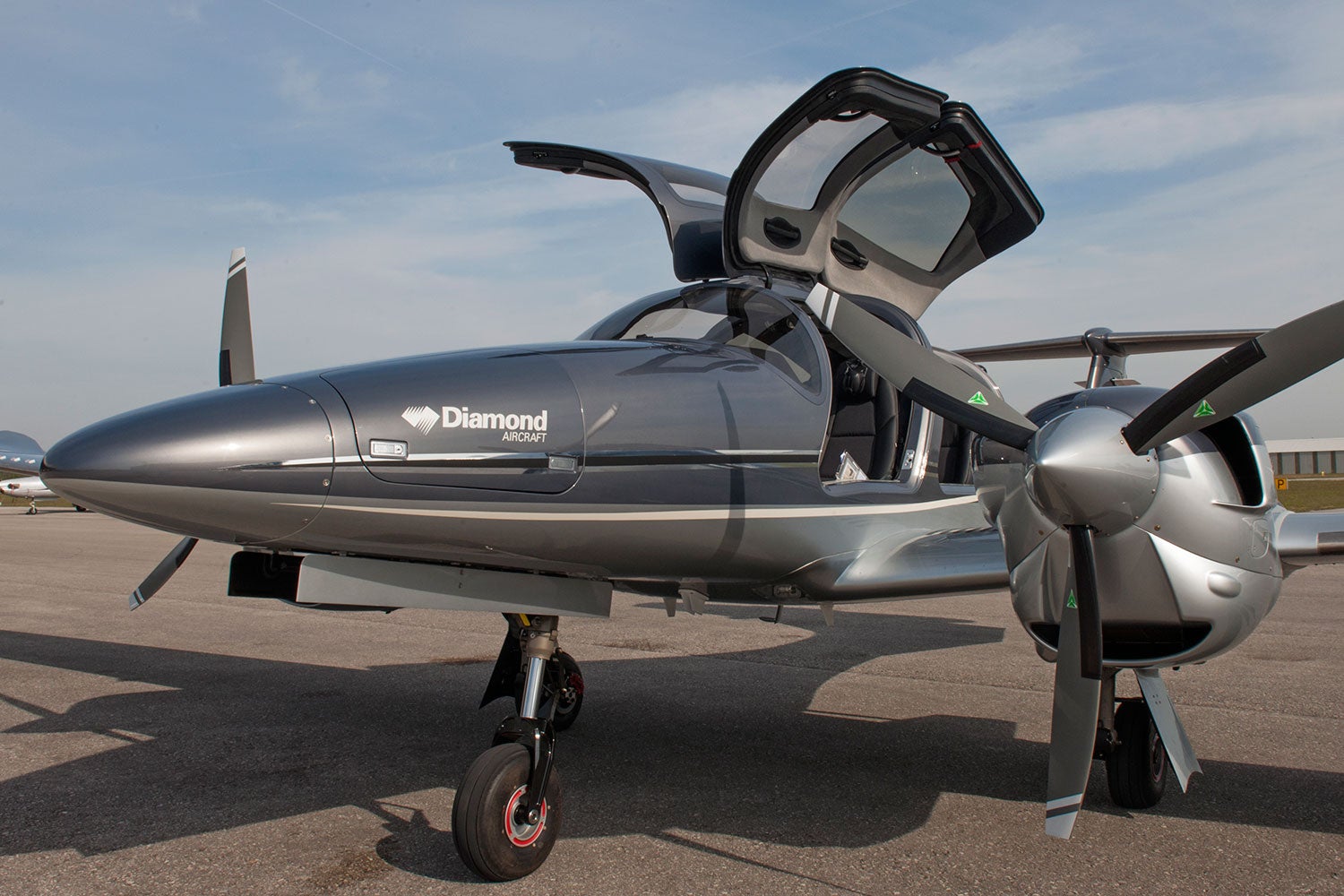 Diamond DA62